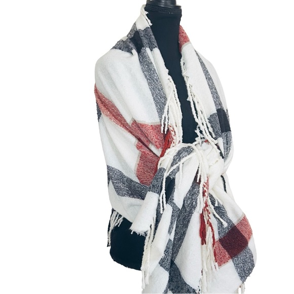 Free People Accessories - Free People Ivory Valley Plaid Fringe Scarf Wrap